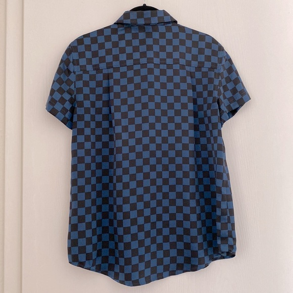 XS Marc By Marc Jacobs 100% silk short sleeve button down with ruffle front - Picture 4 of 5